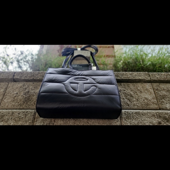 Moose Knuckles x Telfar Puffer Bag Medium - Picture 4 of 7